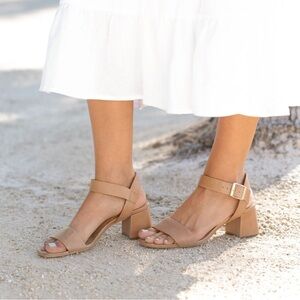 Nisolo Stella Go-To Block Heel Sandal